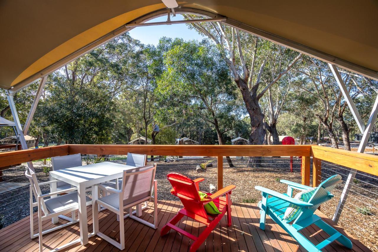 Port Stephens Koala Sanctuary Hotel One Mile Exterior photo