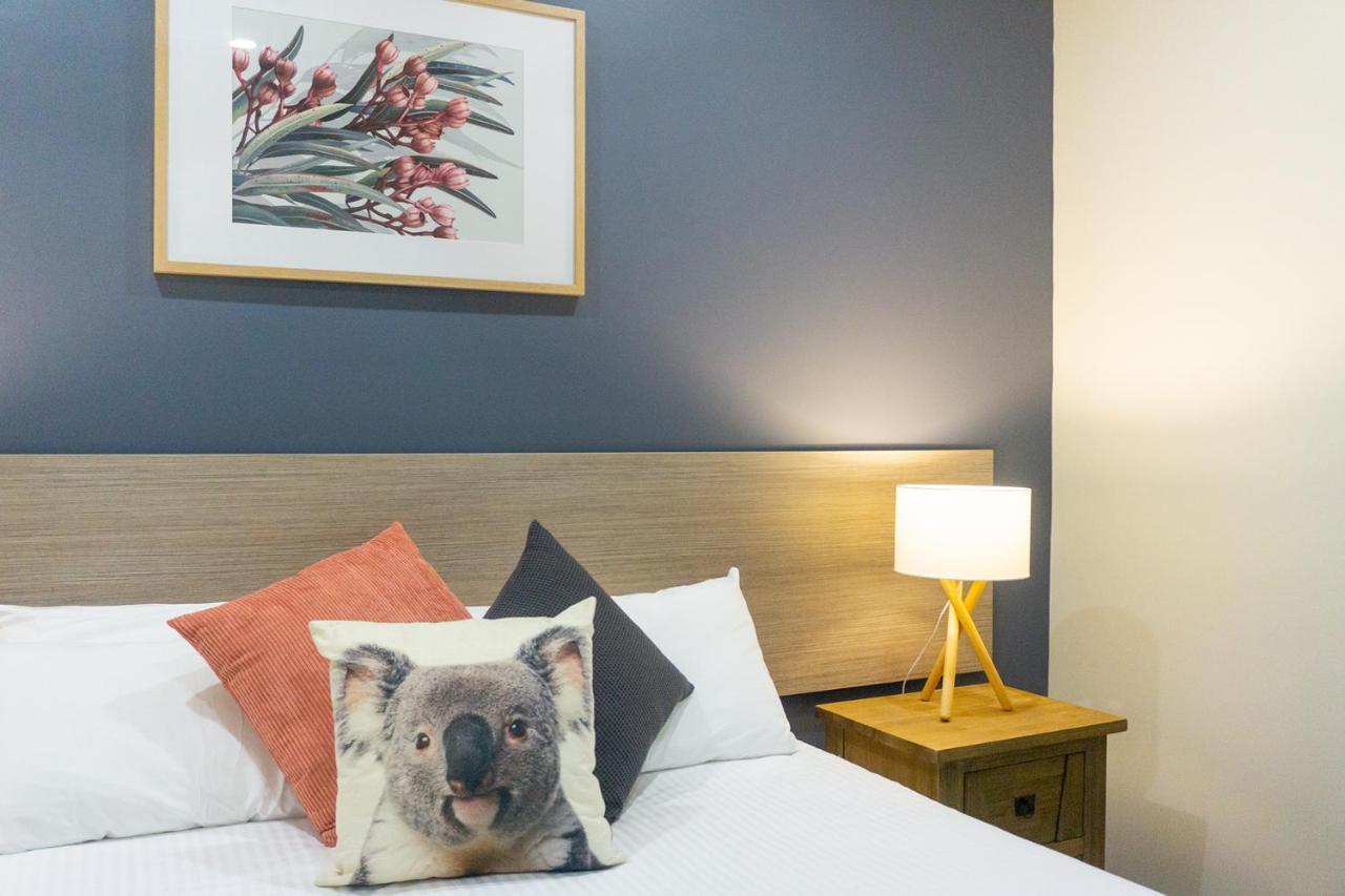 Port Stephens Koala Sanctuary Hotel One Mile Exterior photo
